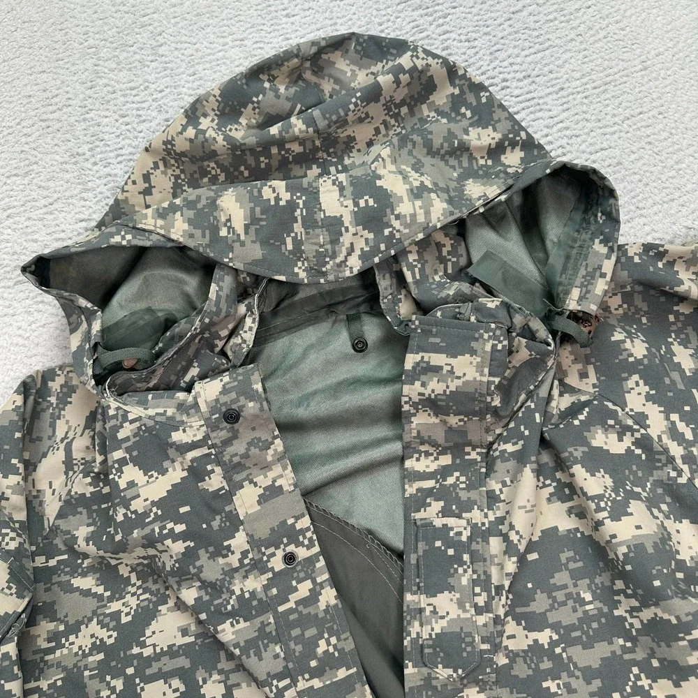 US Military Parka Size XL Cold Weather Camo Gen II ECWCS **Seam Tape Failure**